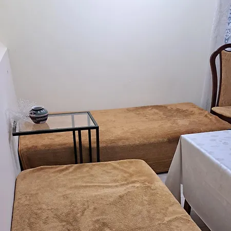 Dom Przy Lawendowej Altanie Apartamento Kosow (Piaseczno)