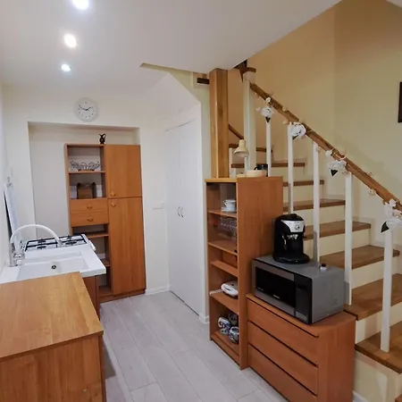 Dom Przy Lawendowej Altanie Apartamento Kosow (Piaseczno)